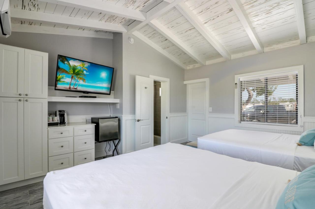 Fiesta Key Rv Resort Standard Room 2 Layton Extérieur photo